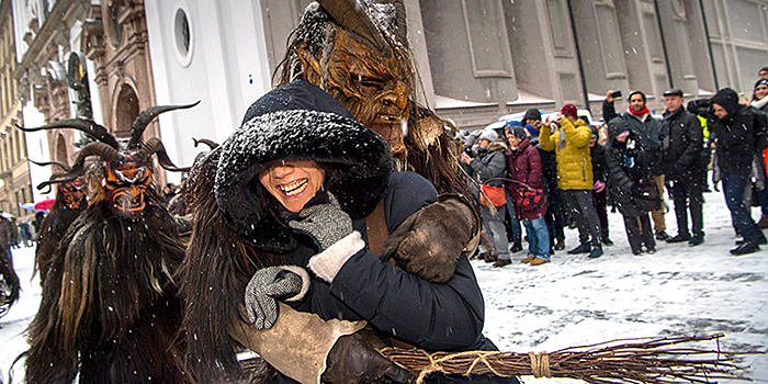 На рождественских рынках в Мюнхене стартует фестиваль «Krampus Run»