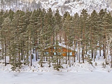 Место для отдыха и перезагрузки: 5-звездочный Grand Chalet Altay стоит прямо на берегу бирюзовой Катуни