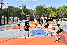 В Луганске открылся центр уличного баскетбола