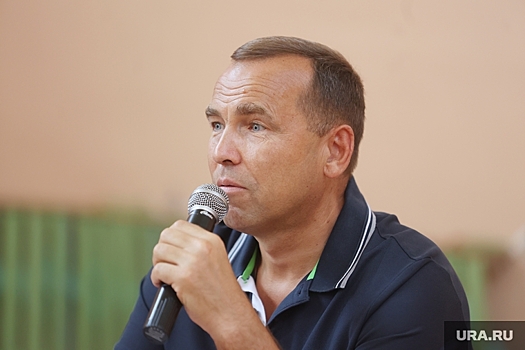 Губернатор Шумков связал падение рубля с политикой Центробанка