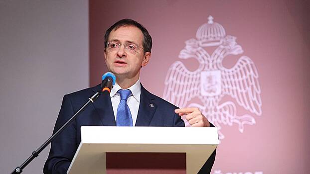 Мединский назвал деградацией слова мэра Львова об извлечении останков ветеранов