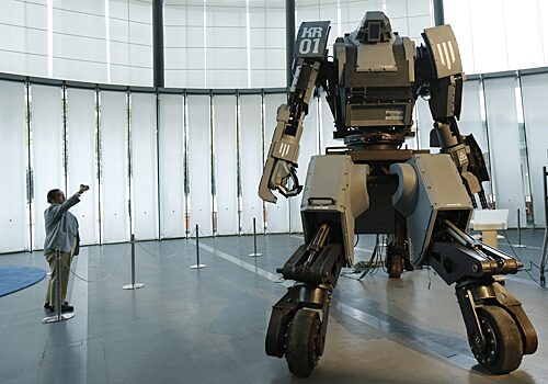 Конгресс США призвал не отказываться от создания «роботов-убийц»