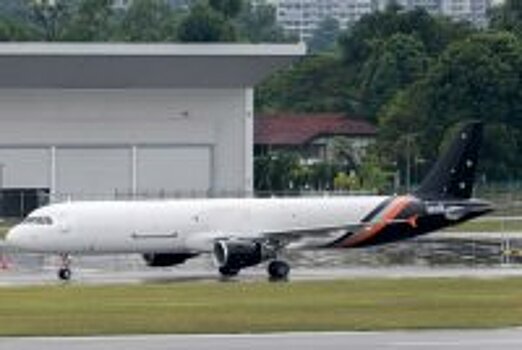 Titan Airways получила свой первый грузовой самолет  Airbus A321P2F