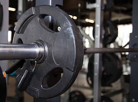 Казахстанцы завоевали третье золото на юношеском ЧМ по тяжелой атлетике