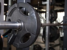 Казахстанцы завоевали третье золото на юношеском ЧМ по тяжелой атлетике