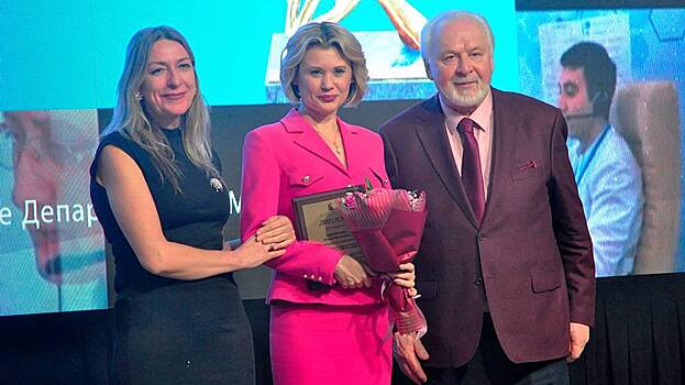 Бал прессы собрал лучших журналистов города и военных корреспондентов