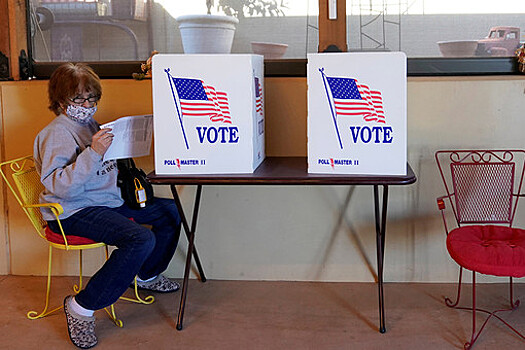На восточном побережье США закрылись первые участки для голосования на выборах в конгресс