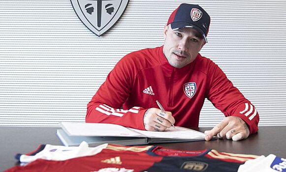 Официально: Наингголан вернулся в "Кальяри"