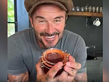 Дэвид Бекхэм променял футбольное поле на сад и теперь делится рецептами варенья