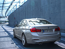 2023 BMW 320d С M Sport Package в свежей фотогалерее