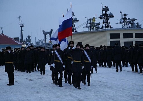 БПК Северного флота «Вице-адмирал Кулаков» завершил выполнение задач дальнего похода и прибыл в Североморск
