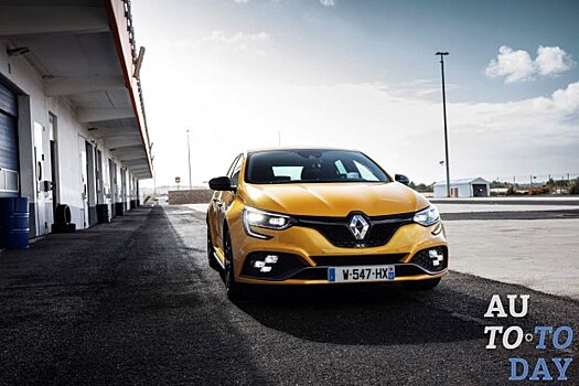 Правительство Франции готово сократить долю в Renault