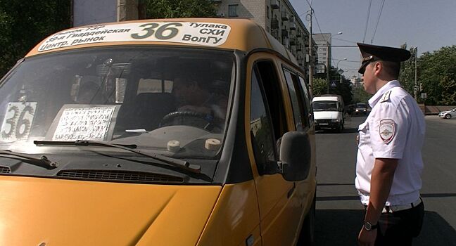 Волгоградские перевозчики массово продают «маршрутки»