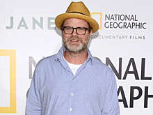 Звезда "Офиса" Рэйн Уилсон показал забавное видео с фанатом, который не узнал его в самолете