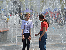 В Хабаровске пешеходный фонтан забрызжет и споёт, но потом