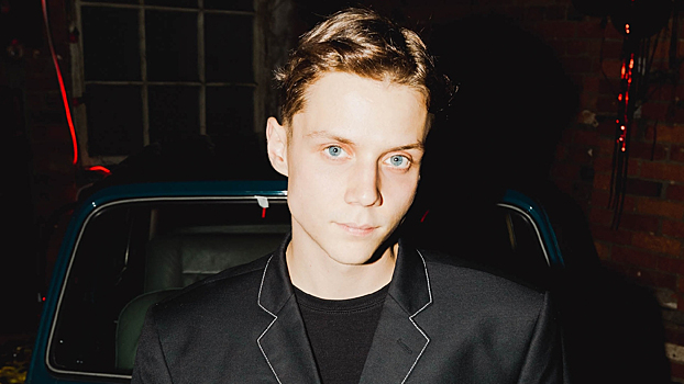 Ваня Дмитриенко — «Вишнёвый»: текст песни, история создания, клип