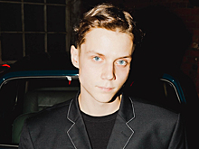 Ваня Дмитриенко — «Вишнёвый»: текст песни, история создания, клип