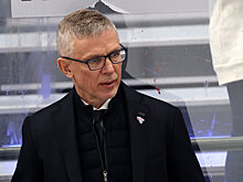 Ларионов о Мнацаканове: «Он внес свой вклад, свою харизму в чемпионский «Детройт» 1997 года. Сергей был полноценной частью «Русской пятерки»