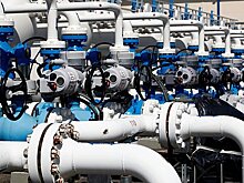 Погода помогла Украине рекордно отложить отбор газа из хранилищ