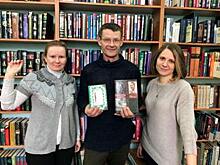 В библиотеке на Велозаводской наградили самого активного читателя по итогам прошлого года