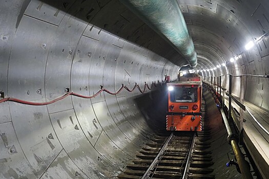 Метро закупит 95 тысяч тоннельных светильников