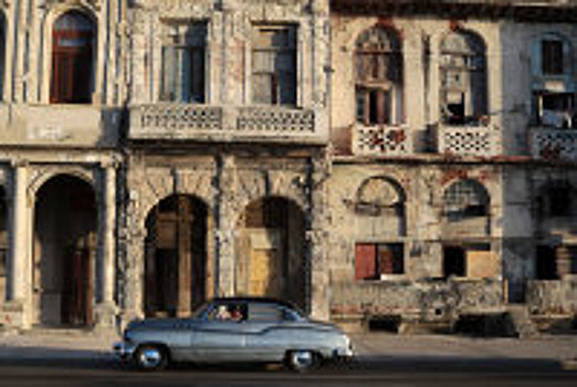 МИД Кубы: Запрет на ввоз кубинского рома и сигар ударит по самим американцам