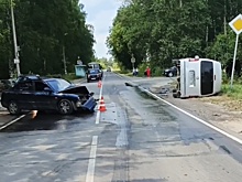 Два человека пострадали в ДТП с микроавтобусом в Ильиногорске