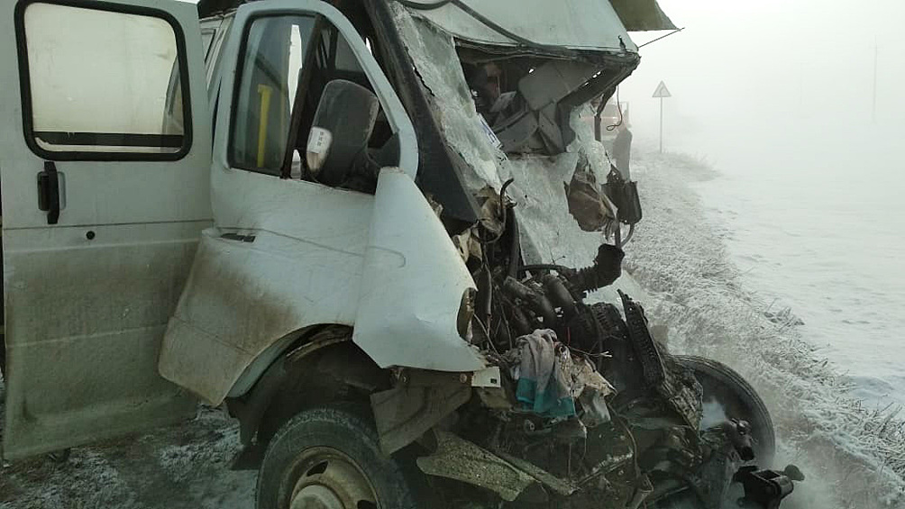 50-летний водитель грузовика госпитализирован