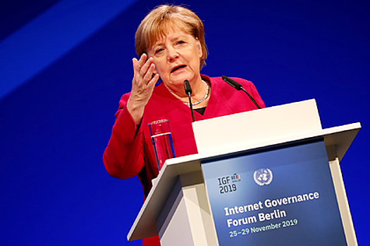 Меркель заявила о беззащитности Европы без НАТО