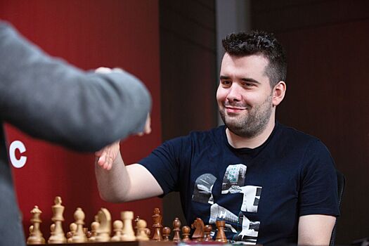 Ян Непомнящий — биография российского шахматиста, рейтинг, матчи с Магнусом Карлсеном (2021) и Дин Лижэнем (2023)