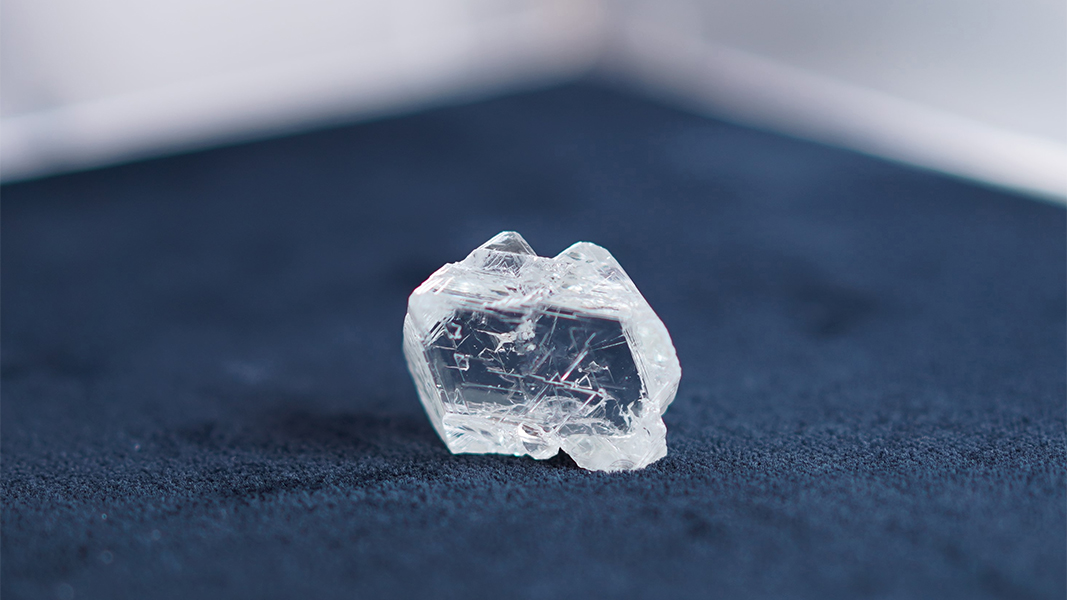 Тверже алмаза: ученые создали новый материал
