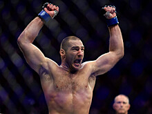 Поражение Непомнящего, Стриклэнд с титулом UFC и вылет «Лестера». Главные сенсации в мире спорта в 2023 году