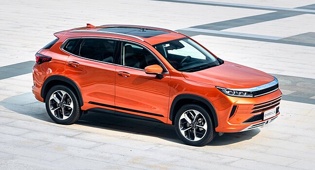 Первый взгляд на кроссовер Exeed LX. Tiggo 7 на «максималках»?