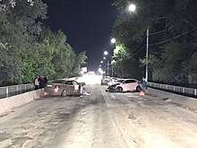 В Оренбурге на мосту столкнулись три иномарки, есть пострадавшие