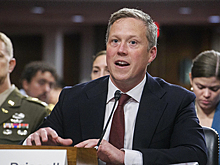 Министр армии США решил лично встретиться с Белоусовым