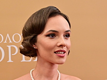 Стася Милославская поделилась снимком в объятиях жениха-футболиста