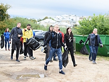Набережную реки Вологды отчистили от мусора и исследовали на «Чистых играх»