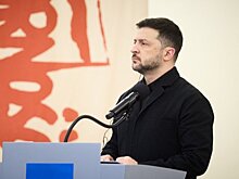 Зеленский в новогоднем обращении отказался выводить войска из Донбасса