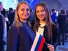 Дерзкая кожаная куртка и хулиганские штаны с лампасами: россиянка Анна Филипчук показала себя на сцене «Детского Евровидения 2018»