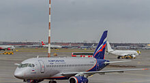 Не летающим на Sukhoi Superjet 100 авиакомпаниям в России вдвое сократят дотации 
