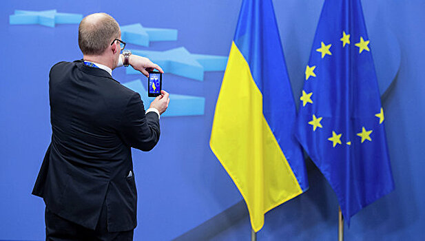 ЕС в ближайшие дни упростит визовый режим с Украиной