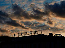 Прокуратура: в Пулково задержали и отменили около 30 рейсов из-за непогоды