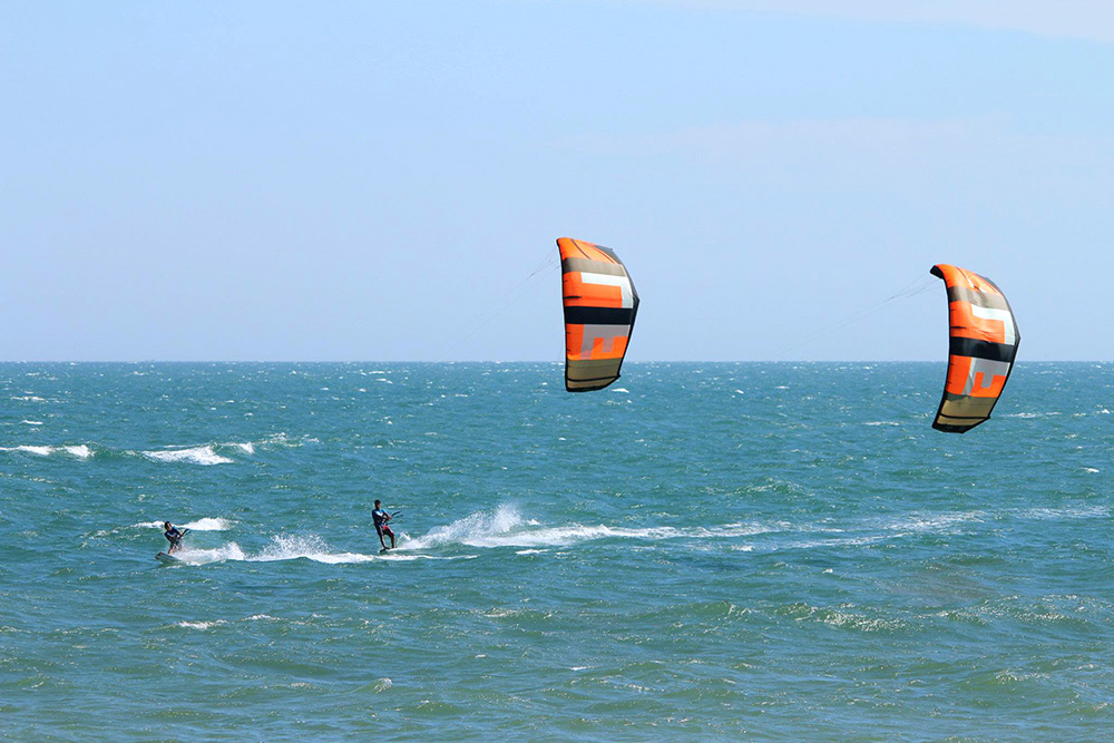 Школа кайтсерфинга Surfpoint, Фантхиет, Вьетнам, Азия