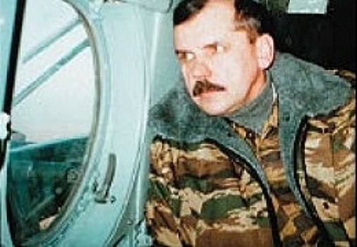 Почему в 1999 году похитили и убили генерала Шпигуна