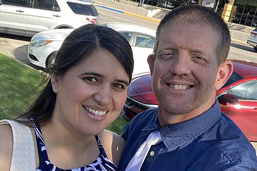 С семейной парой туристов жестоко расправились в «Логове Дьявола» на глазах у дочерей. Убийцей оказался школьный учитель