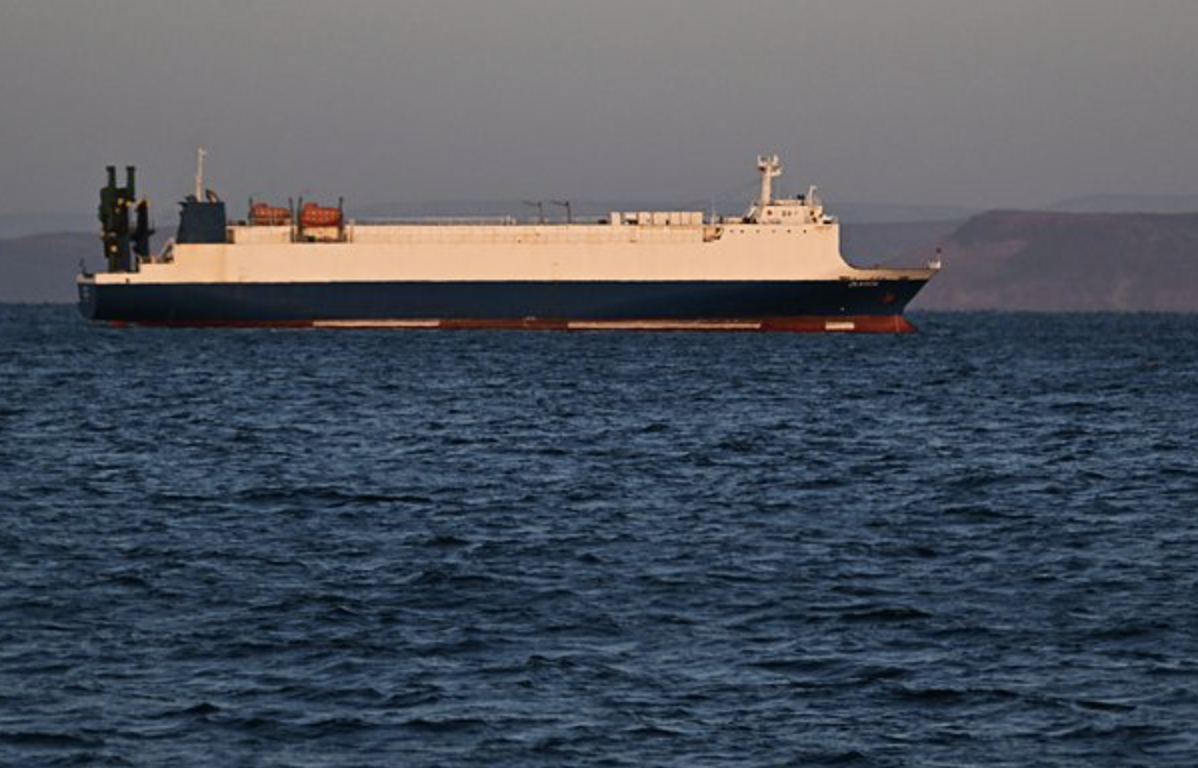 Украине предрекли жесткий ответ за удары по танкерам