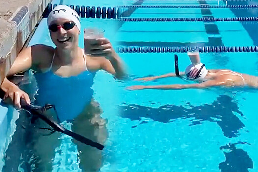 Знаменитые пловцы запустили удивительный челлендж со стаканом – видео трюков