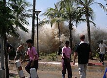 Какая катастрофа случилось в Индийском океане в 2004 году