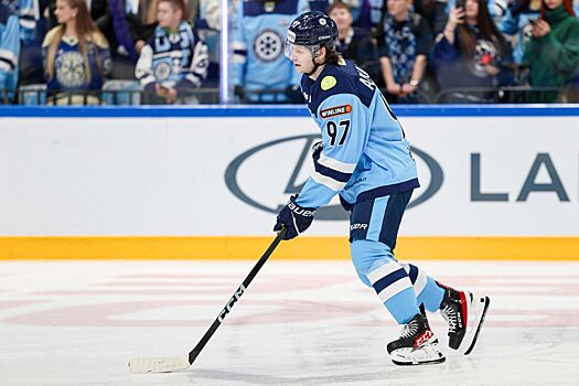 Интервью с Абрамовым — о Сибири, Торпедо, Ларионове, Исакове, жизни в России, Канаде и США