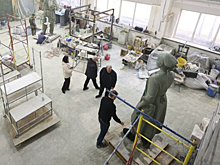 Скульптуры для стелы «Дзержинск – город трудовой доблести» готовы на 80%